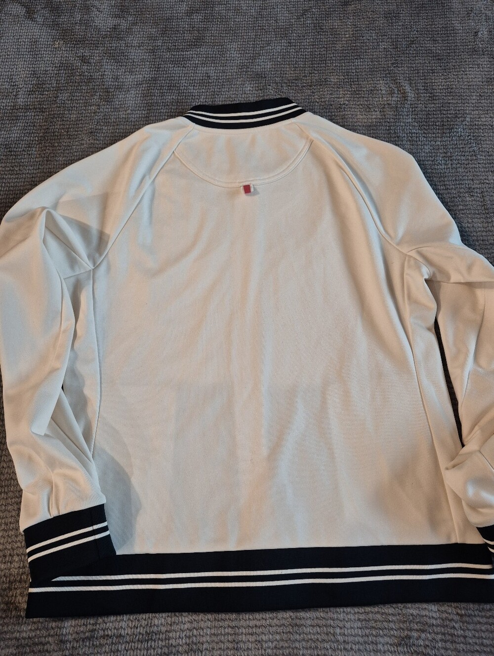 Tracksmith Track Jacket cream Navy, Sz M Full Zip Pockets athleisure running - Picture 11 of 11